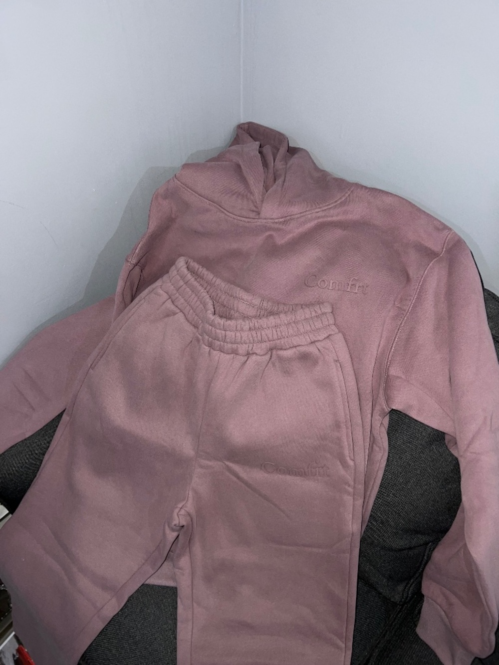 Comfrt Hoodie and sweatpants